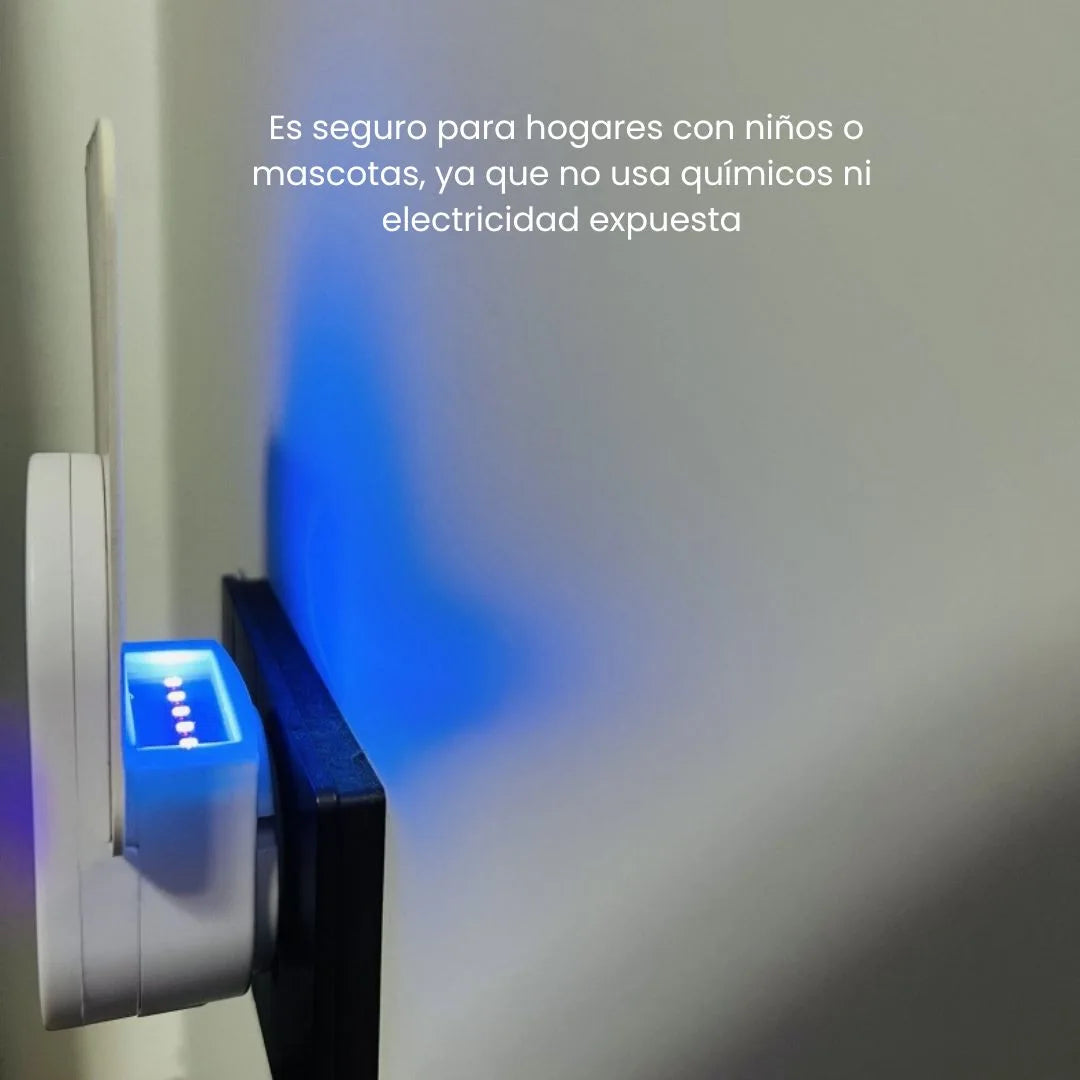 INSECTOFF® LAMPARA CON LED ENVOLVENTE ATRAPA INSECTOS, ELIMINA MOSQUITOS, MOSCAS Y BICHOS +5 PEG